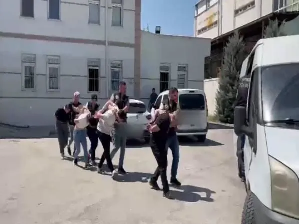 Konya'da Market Operasyonunda Uyuşturucu Ele Geçirildi