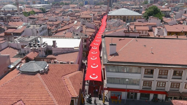 Konya'da Tarihi Bedesten Alışveriş Günleri Başladı