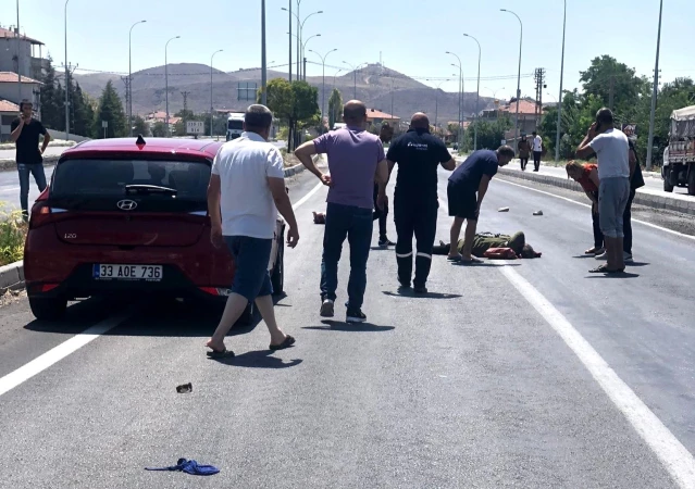 Konya'da Yaya Otomobilin Çarpması Sonucu Yaralandı