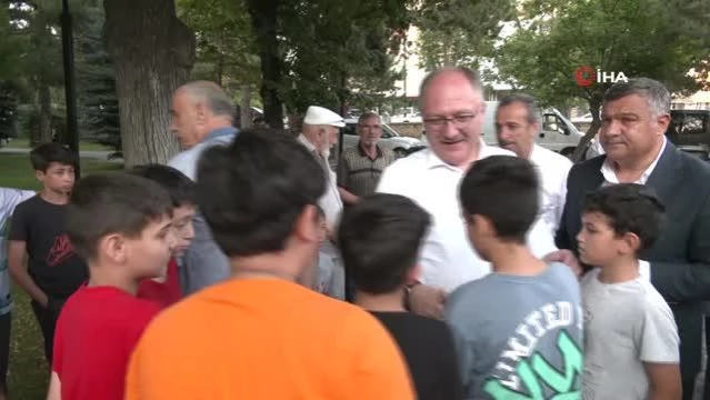 Mahalle Meclisi Mevlana'da toplandı - Son Dakika