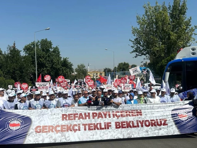 Memur-Sen, Hükümetin İkinci Teklifine Tepki Gösterdi