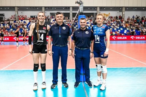 Milli Kadın Voleybol Takımı, Polonya'ya 3-1 mağlup oldu