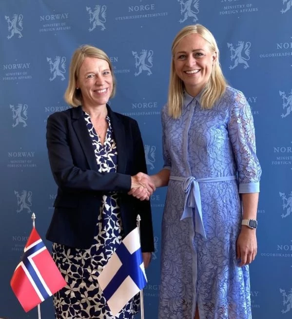 Norveç ve Finlandiya Dışişleri Bakanları Oslo'da bir araya geldi