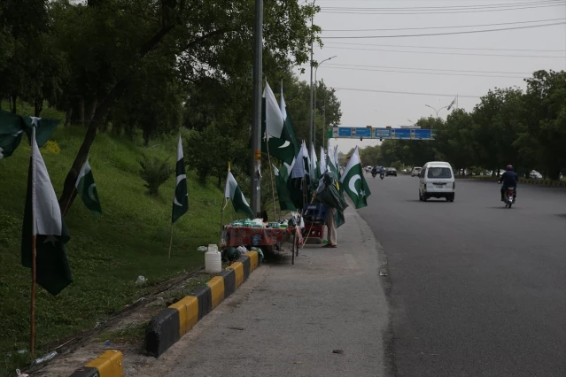 Pakistan'da Bağımsızlık Günü Kutlamaları Hazırlıkları