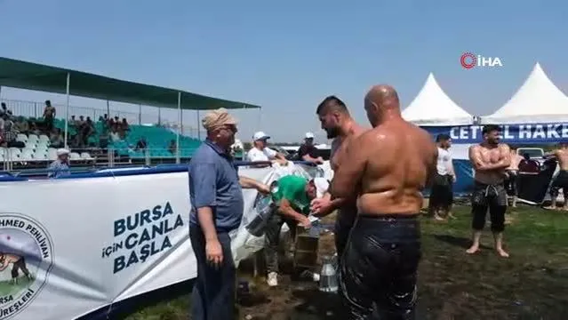 Pehlivanlar er meydanına çıktı - Son Dakika