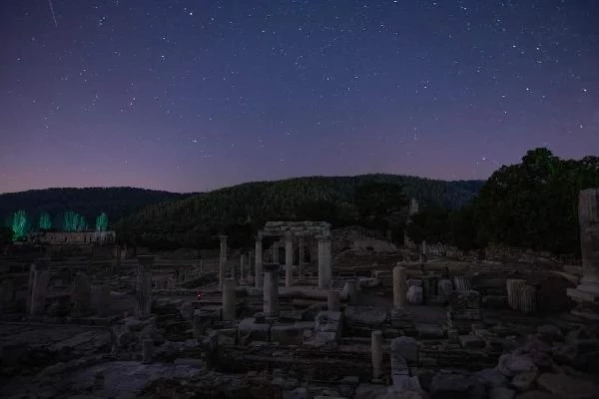 Perseid Meteor Yağmuru Stratonikeia Antik Kenti'nde Gözlendi