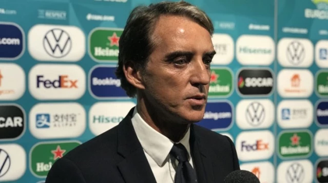 Roberto Mancini İtalya Milli Takımı'ndan istifa etti