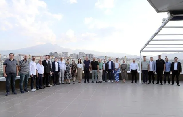 TOBB ETÜ Mezunları Kayseri'de Tanışma Toplantısı Gerçekleştirdi