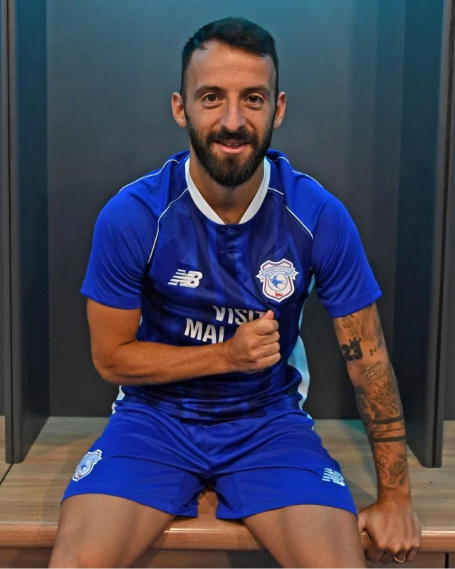 Trabzonspor'dan ayrılan Siopis, Cardiff City ile anlaştı