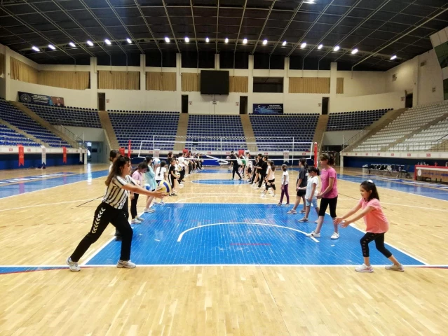Van Gençlik ve Spor İl Müdürlüğü, EYS Projesi ile İş İmkanı Sağlıyor