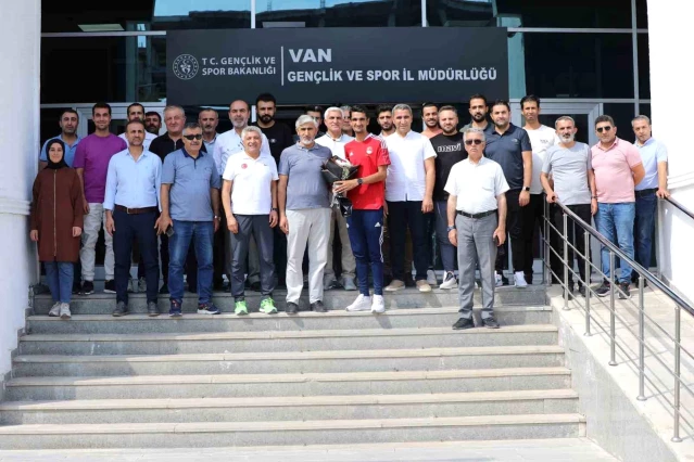 Vanlı Atlet Mahsun Değer, Dünya Şampiyonu Oldu