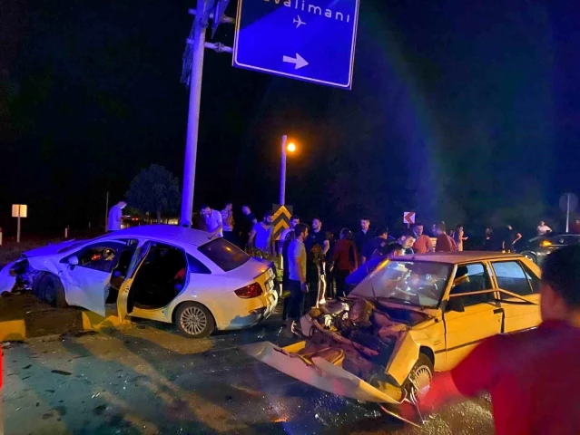 Zonguldak'ta trafik kazası: 2 kişi yaralandı