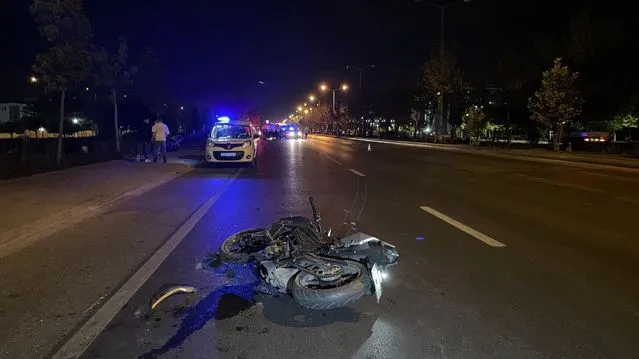Konya'da Motosiklet Beton Mikserine Arkadan Çarptı: 1 Ölü, 1 Yaralı