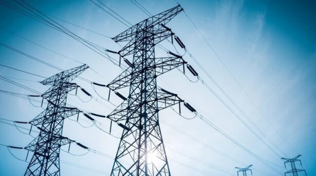 Sanayi ve ticarethane abonelerinin kullandığı elektriğe zam yapıldı