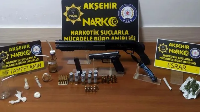 Akşehir'de Uyuşturucu Operasyonu: Silah ve Uyuşturucu Ele Geçirildi