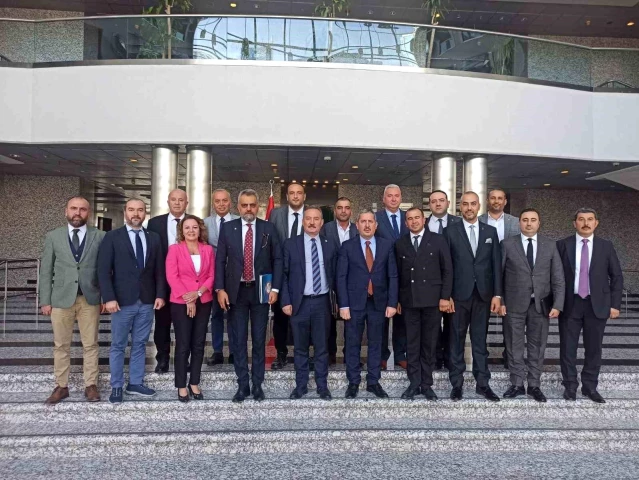 DTO, Ankara'da emlak piyasasının sorunlarını ele aldı