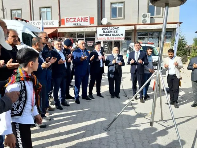 Karakeçili'ne doğal gaz törenle verildi