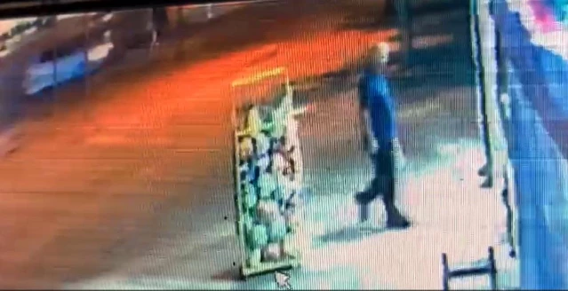 Konya'da Kadına Otomobil Çarptı, Kaza Anı Güvenlik Kamerasında