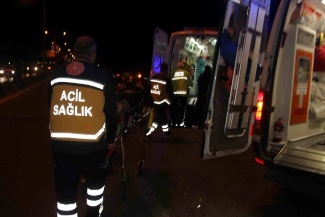 Konya'da kavşakta kaza: 8 kişi yaralandı