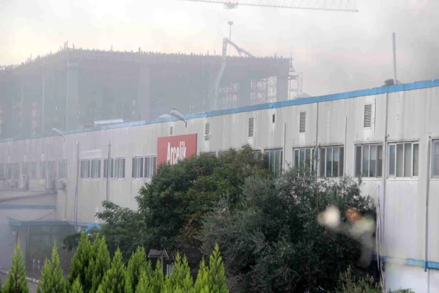 Manisa Arçelik Buzdolabı Fabrikasında Yangın Çıktı