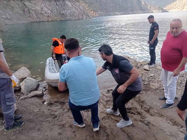 Siirt Çetin Baraj Gölü'nde Su Kalitesi İncelemesi Devam Ediyor