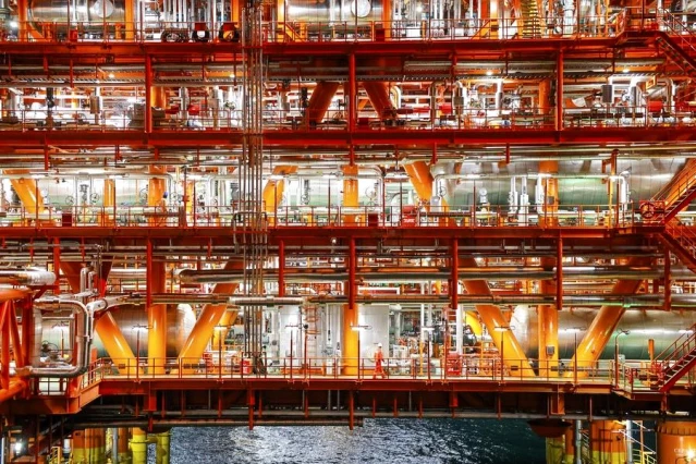Çin'in Kömür, Ham Petrol ve Doğalgaz Üretimi Artmaya Devam Ediyor