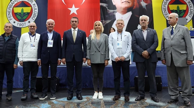 Fenerbahçe'nin toplam borcu 8 milyar 276 milyon TL