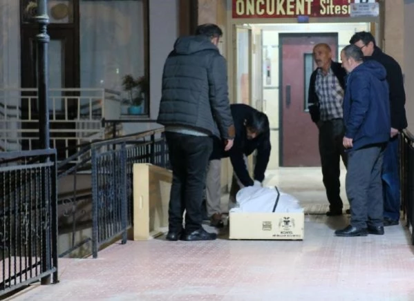 Konya'da Doğum Yapan Kadın ve Bebeği Evde Ölü Bulundu