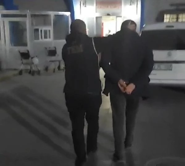 Konya'da AFİD/İCCB ve FETÖ üyesi 3 kişi tutuklandı