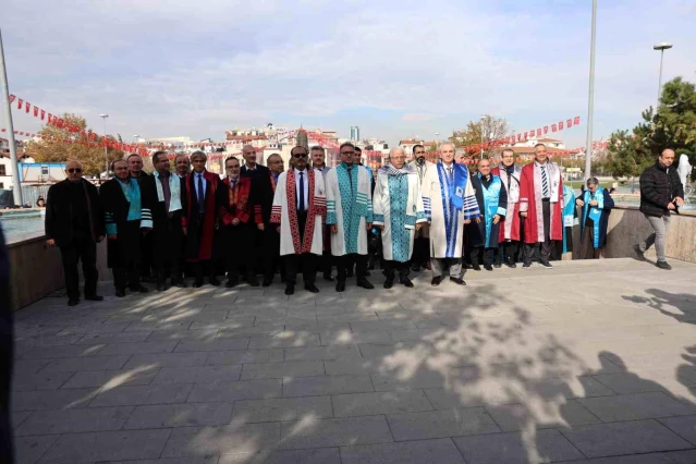 Konya'da Akademisyenler İsrail'in Filistin'e Saldırılarını Kınadı