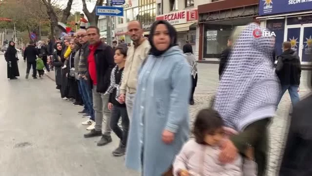 Konya'da Gazze için insan zinciri oluşturuldu