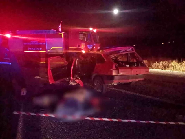 Konya'da Otomobil-Kamyon Çarpışması Sonucu 4 Kişi Hayatını Kaybetti