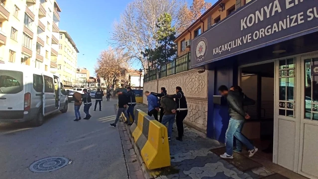 Konya'da kaçakçılık operasyonunda 20 şüpheli gözaltına alındı