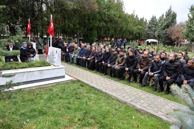 Konya'da şehit polis Ali Teke anısına lokma dağıtıldı