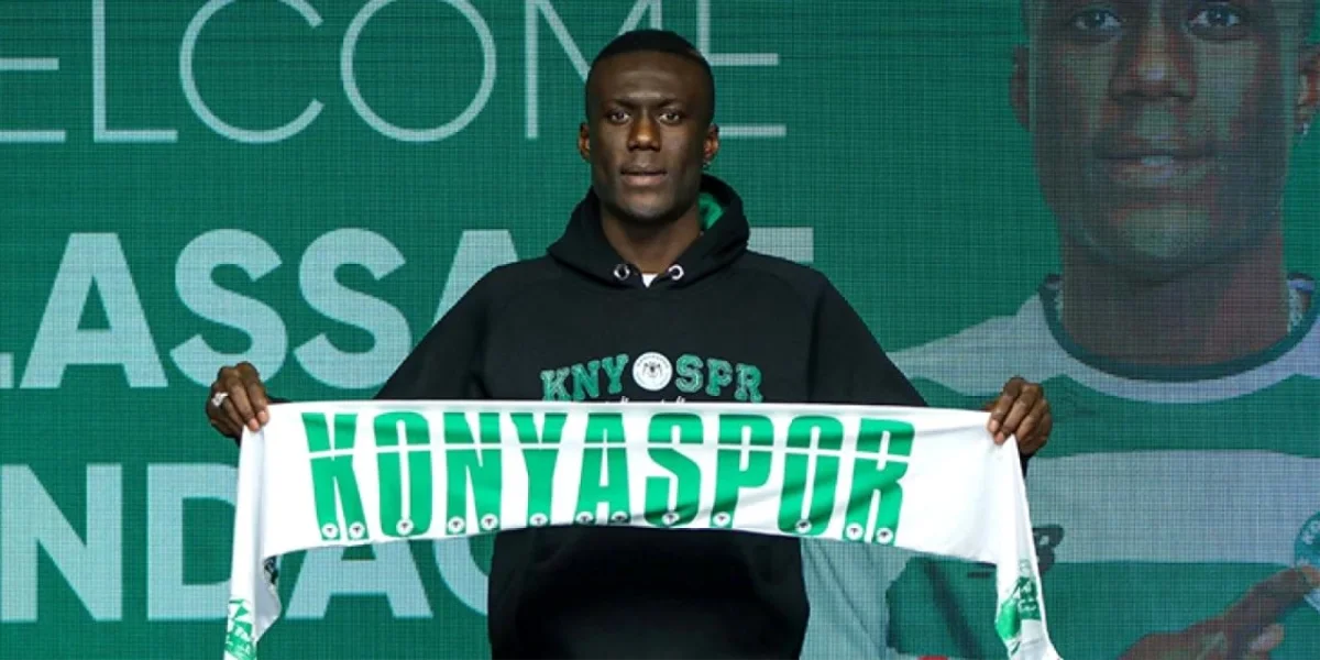 Konyaspor, İstanbulspor'dan Alassane Ndao ile sözleşme imzaladı