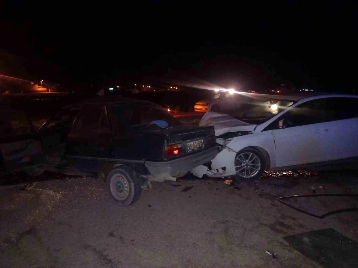 Konya'da trafik kazası: 2 kişi yaralandı