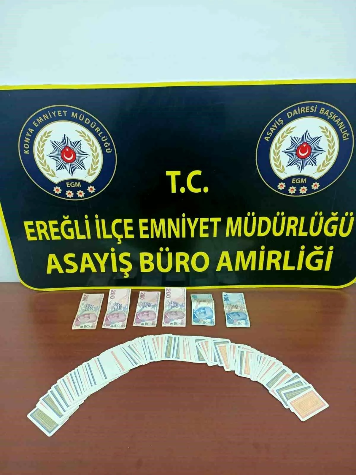 Konya Ereğli'de Uyuşturucu ve Kumar Operasyonunda 15 Şüpheli Gözaltına Alındı