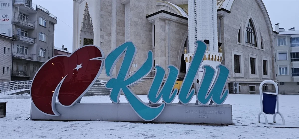 Kulu'da Mevsimin İlk Kar Yağışı