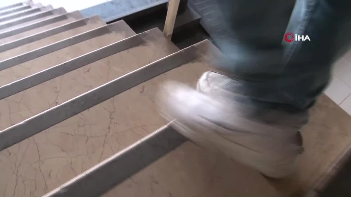 Konya'da 350 Bin Liralık Koleksiyon Çalındı, Şüpheliler Yakalandı