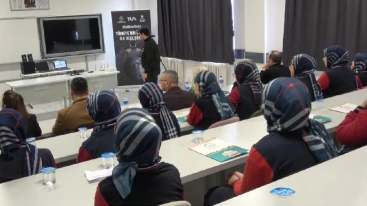 Uluslararası Uzay İstasyonu'nda görevli Türk astronot Alper Gezeravcı, öğrencilerin sorularını yanıtladı