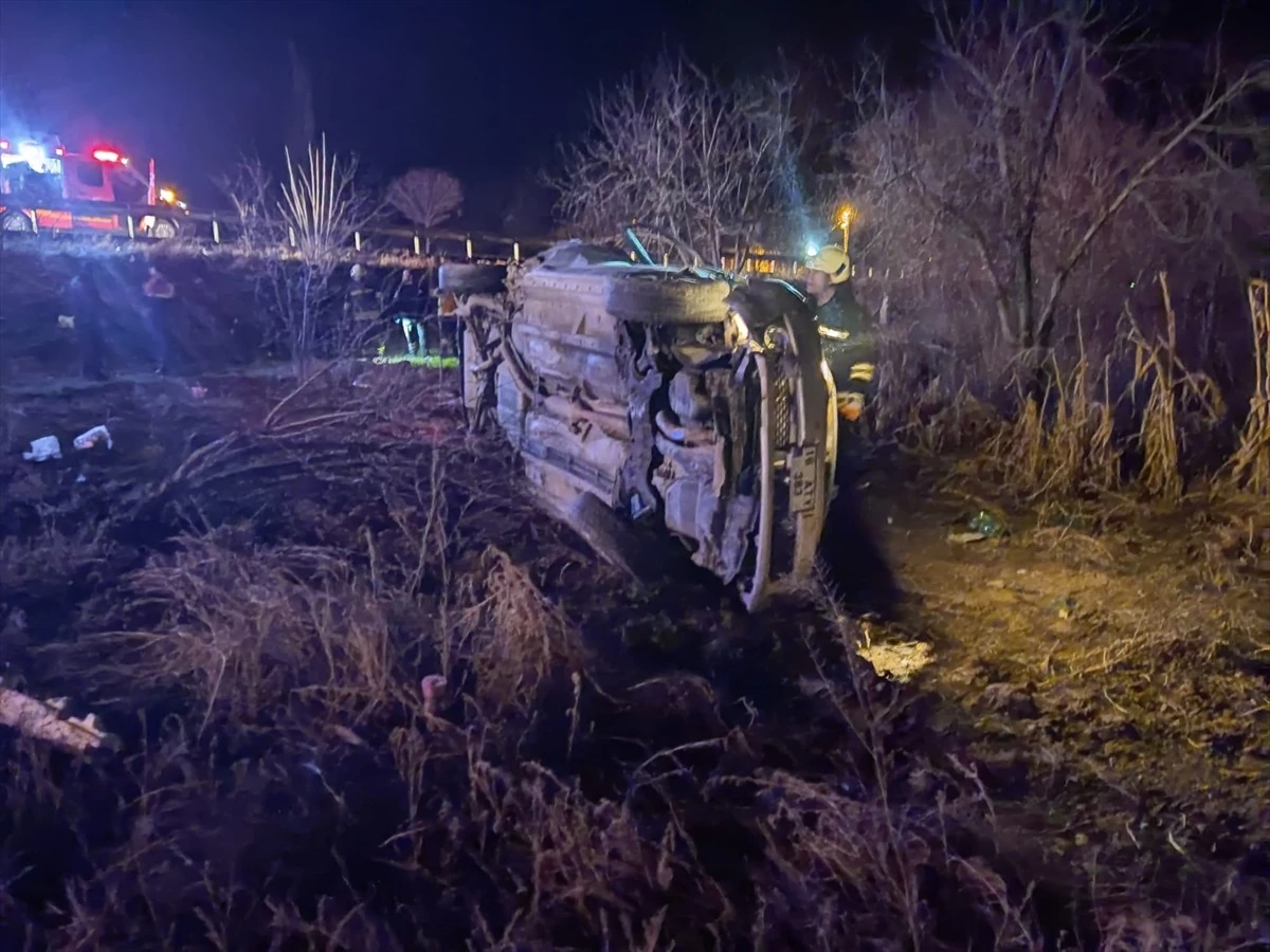 Konya'nın Akşehir ilçesinde otomobil kazası: 3 ölü, 3 yaralı