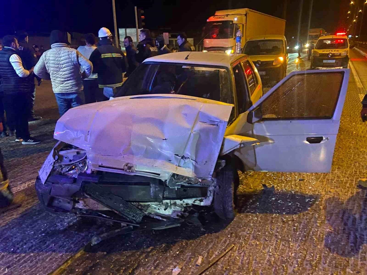 Konya'da trafik kazası: 5 kişi yaralandı