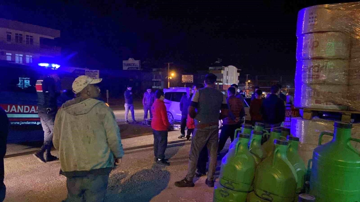 Antalya'da motosiklet kazası: Motosiklet sürücüsü yaralandı