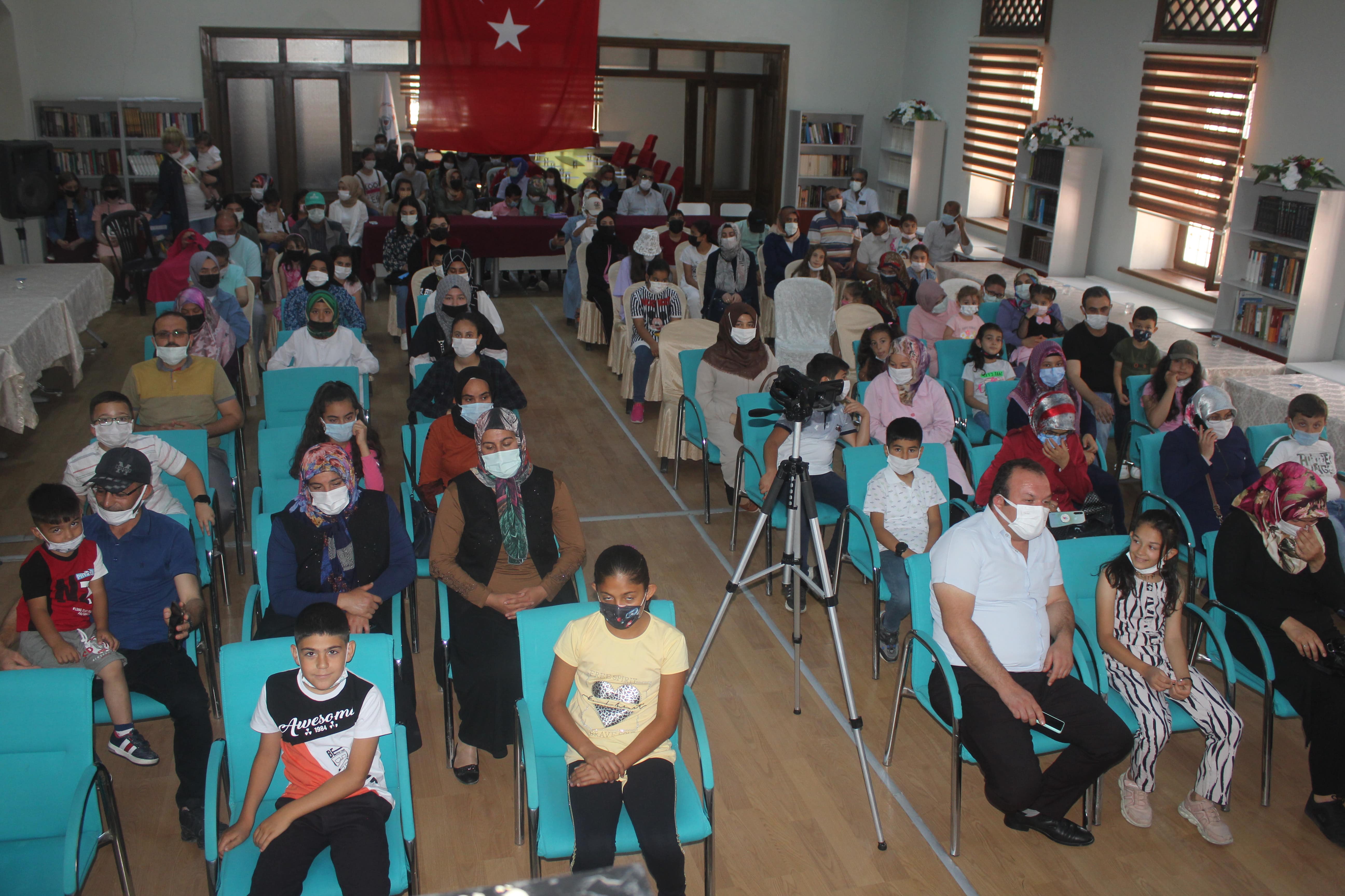 ‘PANDEMİDE ÇUMRA OKUYOR’ KİTAP OKUMA YARIŞMASI’NIN ÖDÜLLERİ SAHİPLERİNE KAVUŞTU
