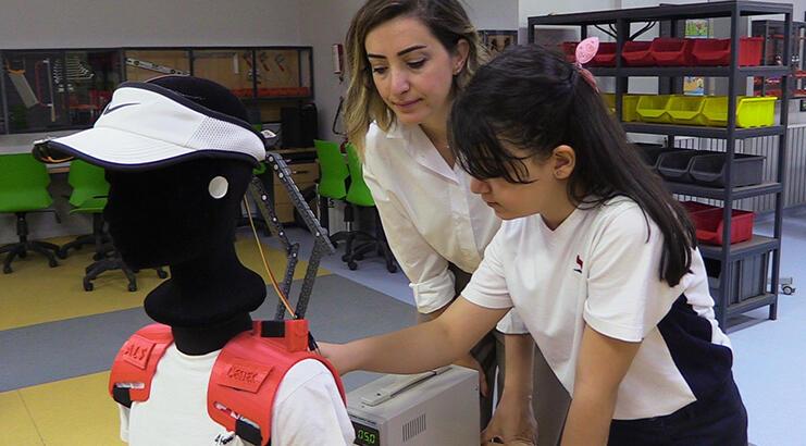 9 yaşındaki mucit ALS hastaları için aparat geliştirdi 1 9 yaşındaki mucit ALS hastaları için aparat geliştirdi