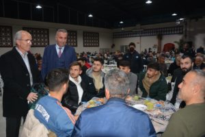 BELEDİYE PERSONELİ MORAL YEMEĞİNDE BULUŞTU