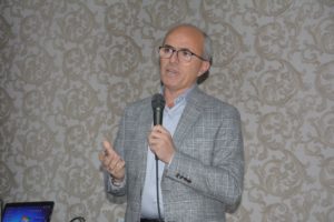 BELEDİYE PERSONELİ MORAL YEMEĞİNDE BULUŞTU