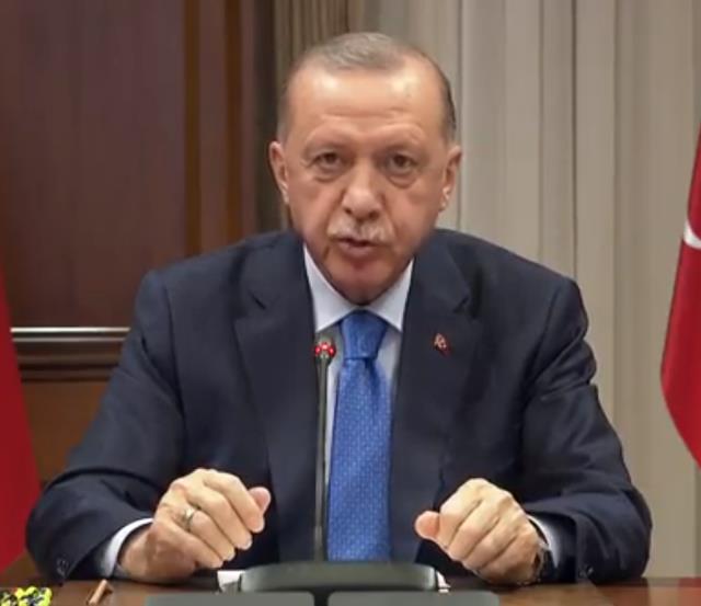 Erdoğan'dan Türksat 5B mesajı: Sayın Musk'ı Türkiye karşıtı lobilerin şantajına boyun eğmediği için tebrik ediyorum