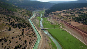 KONYA ÇİFTÇİSİ, ÜRETMEK İÇİN MAVİ TÜNEL VE HOTAMIŞ GÖLETİNİ BEKLİYOR