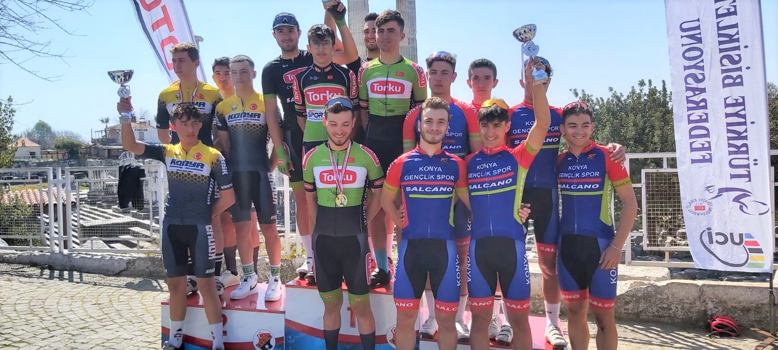 PEDALLARIMIZDAN 3 DERECE BİRDEN